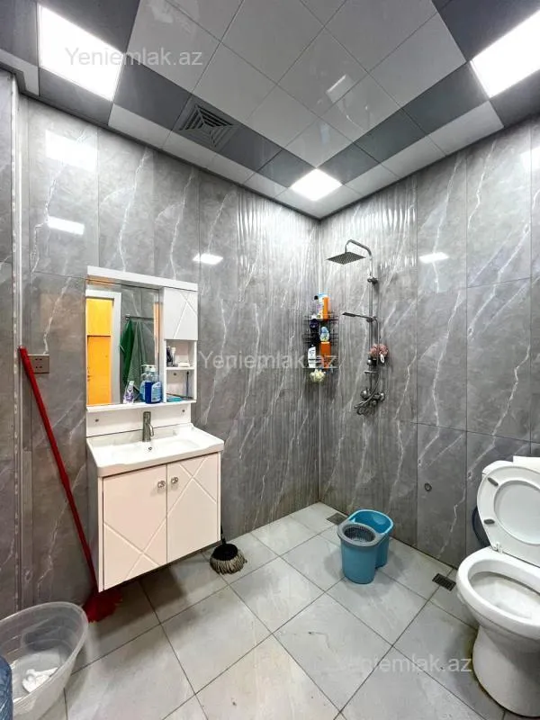 Satılır 3 otaqlı yeni tikili 95 m²