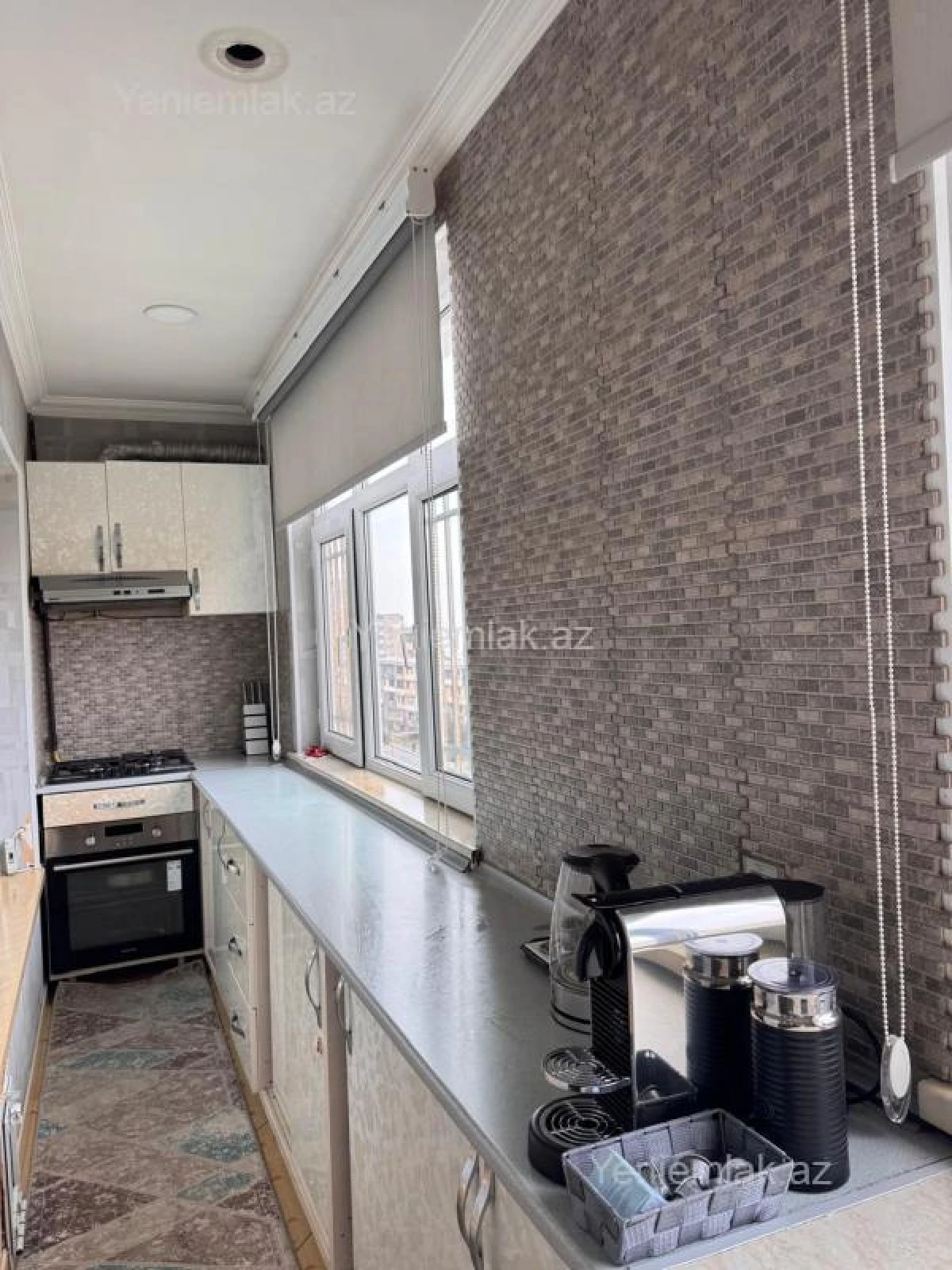 Satılır 3 otaqlı köhnə tikili 85 m²