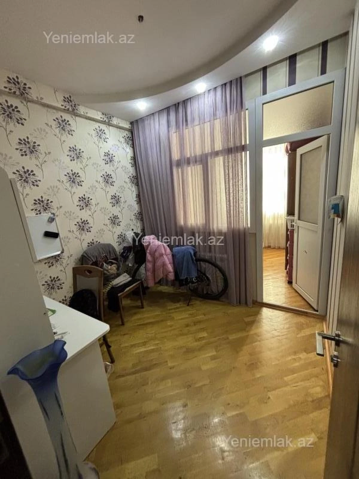 Satılır 3 otaqlı yeni tikili 70 m²