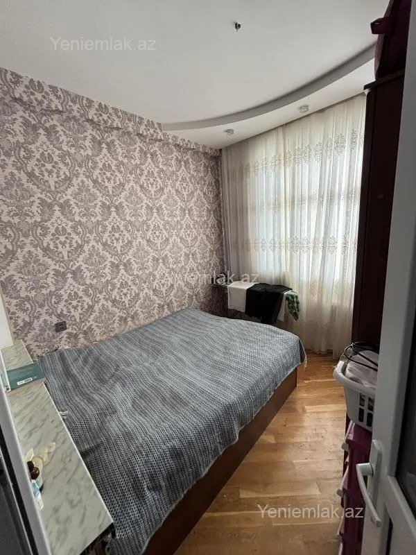 Satılır 3 otaqlı yeni tikili 70 m²