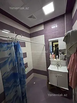 Satılır 3 otaqlı yeni tikili 70 m²