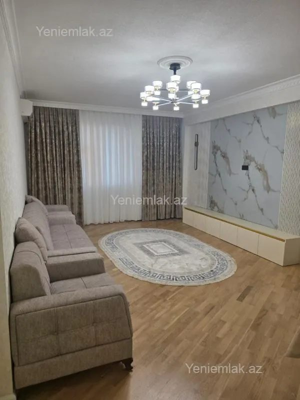 Satılır 3 otaqlı yeni tikili 125 m²