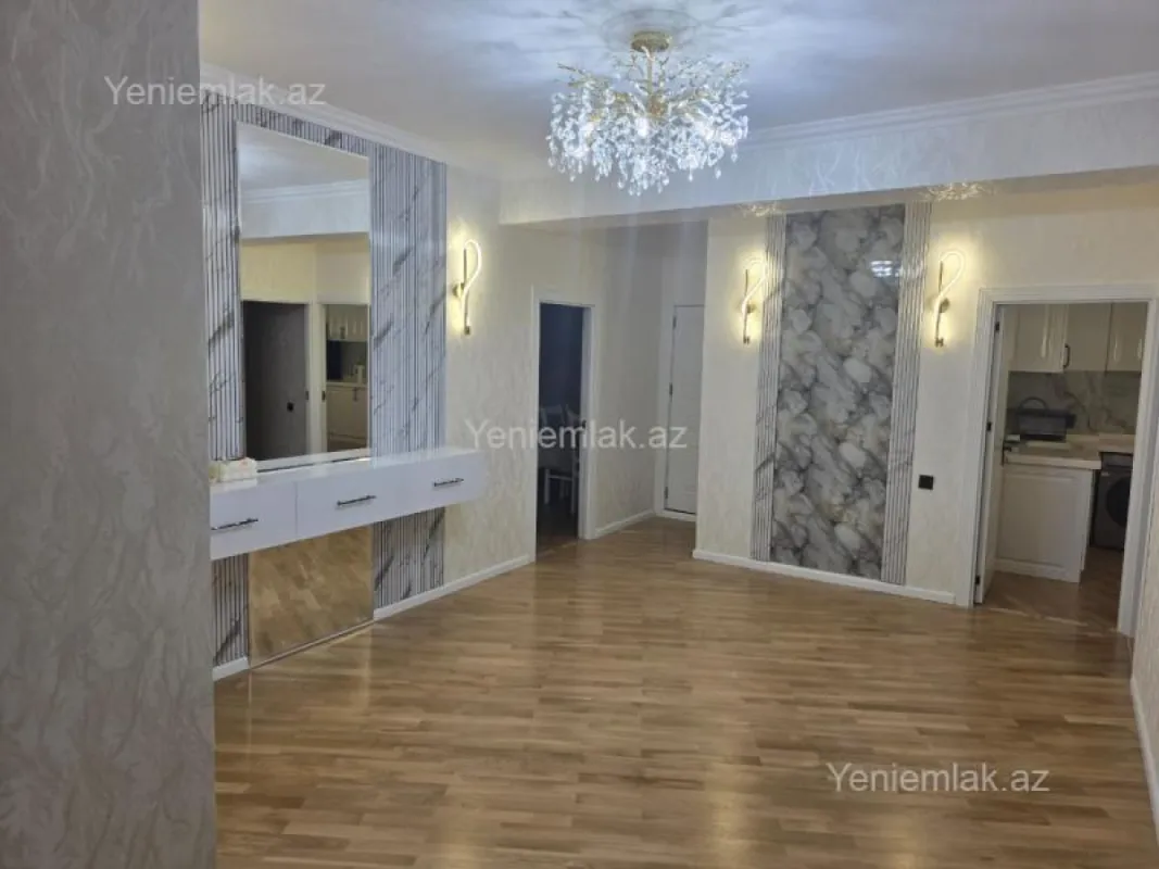 Satılır 3 otaqlı yeni tikili 125 m²