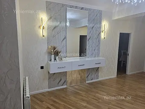 Satılır 3 otaqlı yeni tikili 125 m²