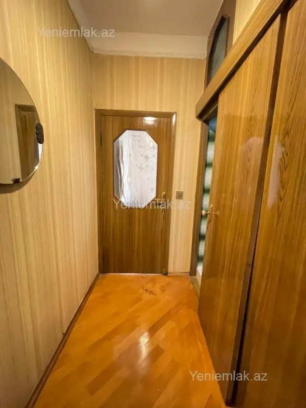 Satılır 2 otaqlı köhnə tikili 45 m²