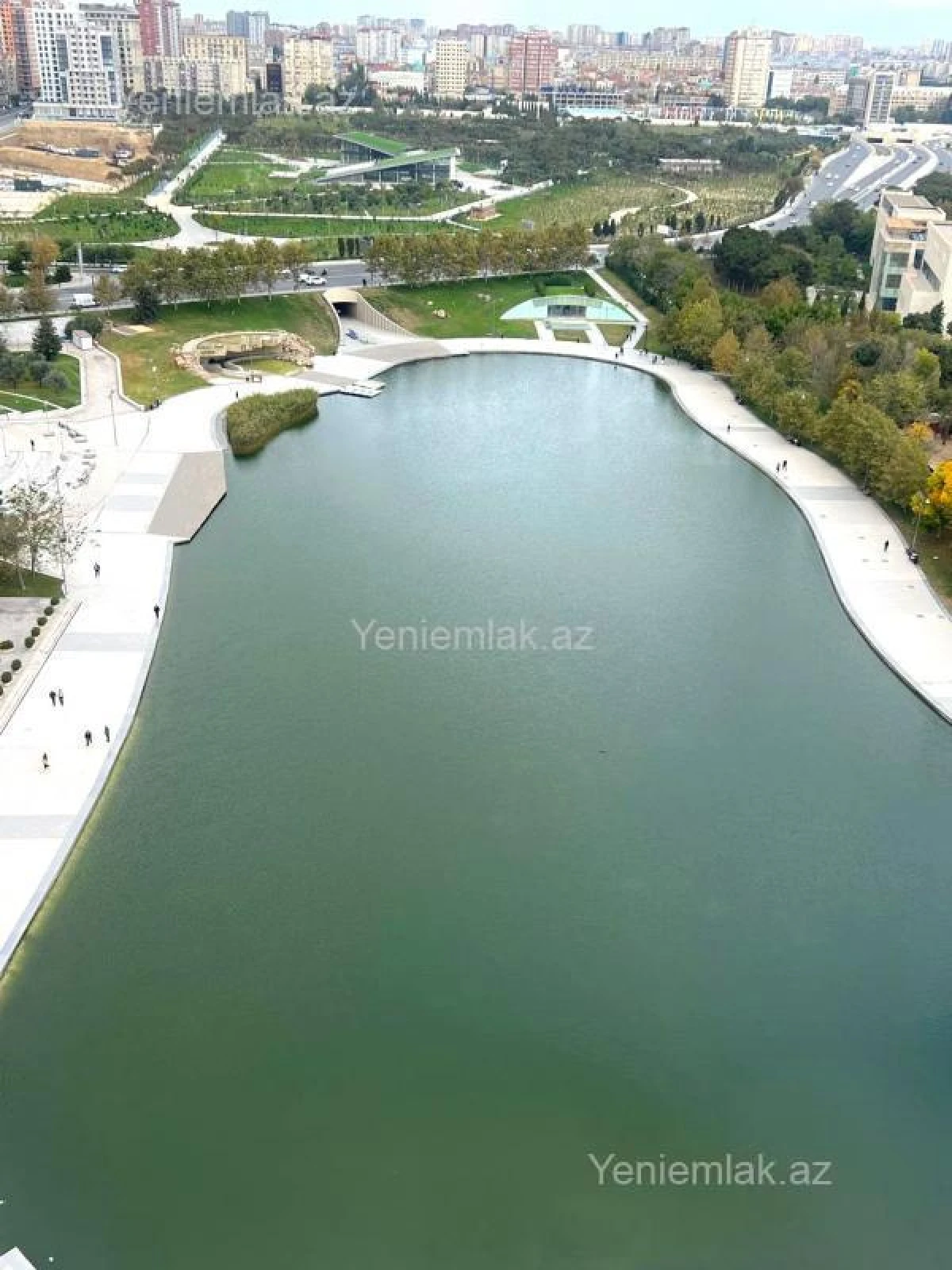 Satılır 2 otaqlı yeni tikili 80 m²