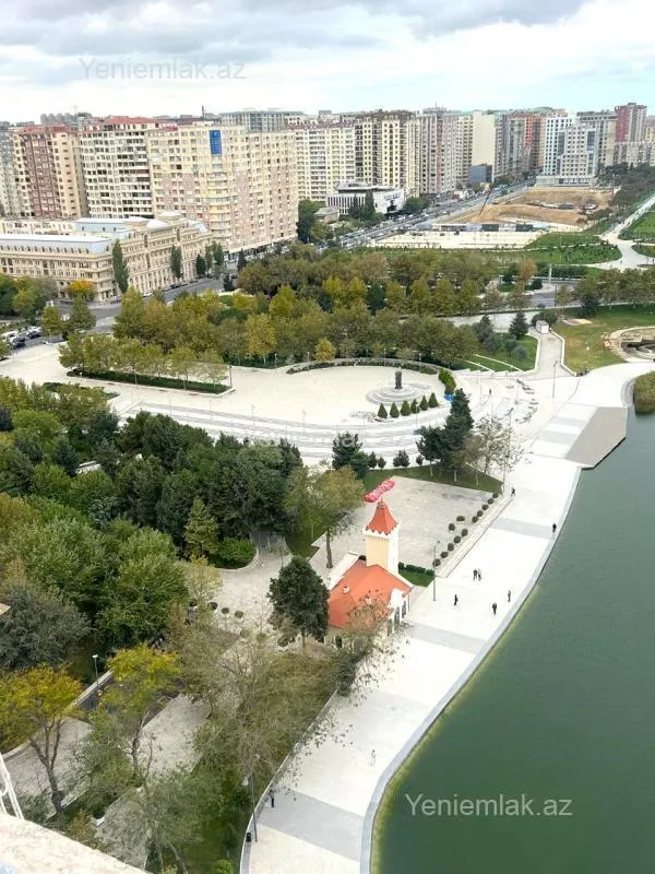 Satılır 2 otaqlı yeni tikili 80 m²