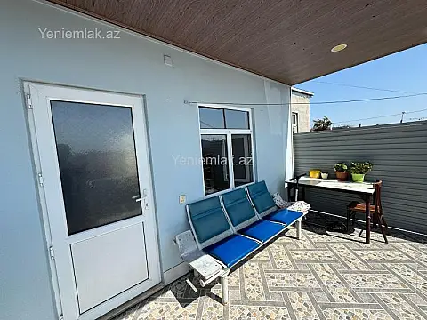 Satılır 5 otaqlı həyət evi 140 m²