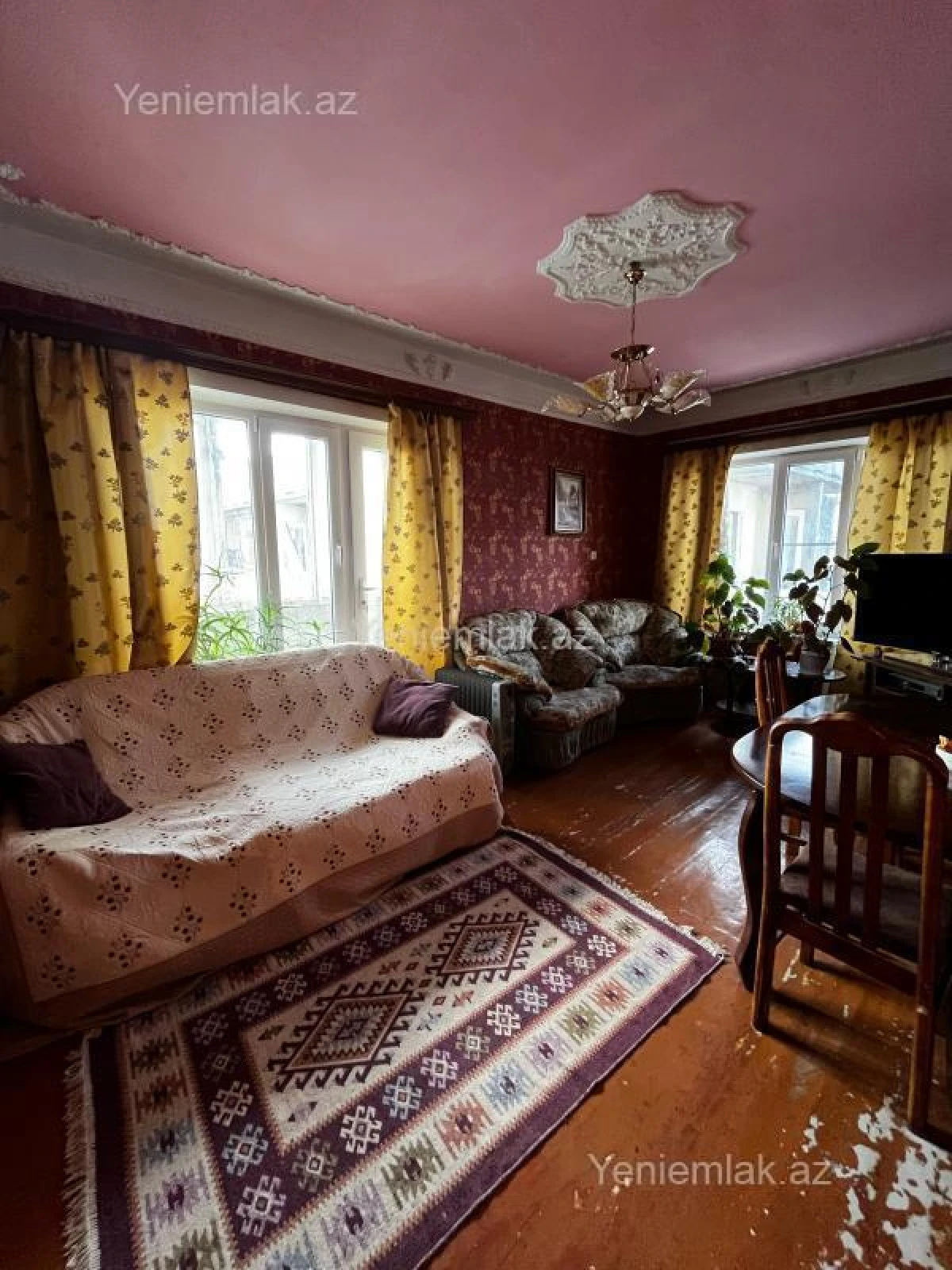 Satılır 3 otaqlı köhnə tikili 80 m²