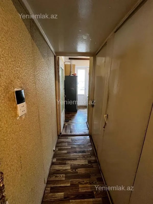 Satılır 3 otaqlı köhnə tikili 80 m²