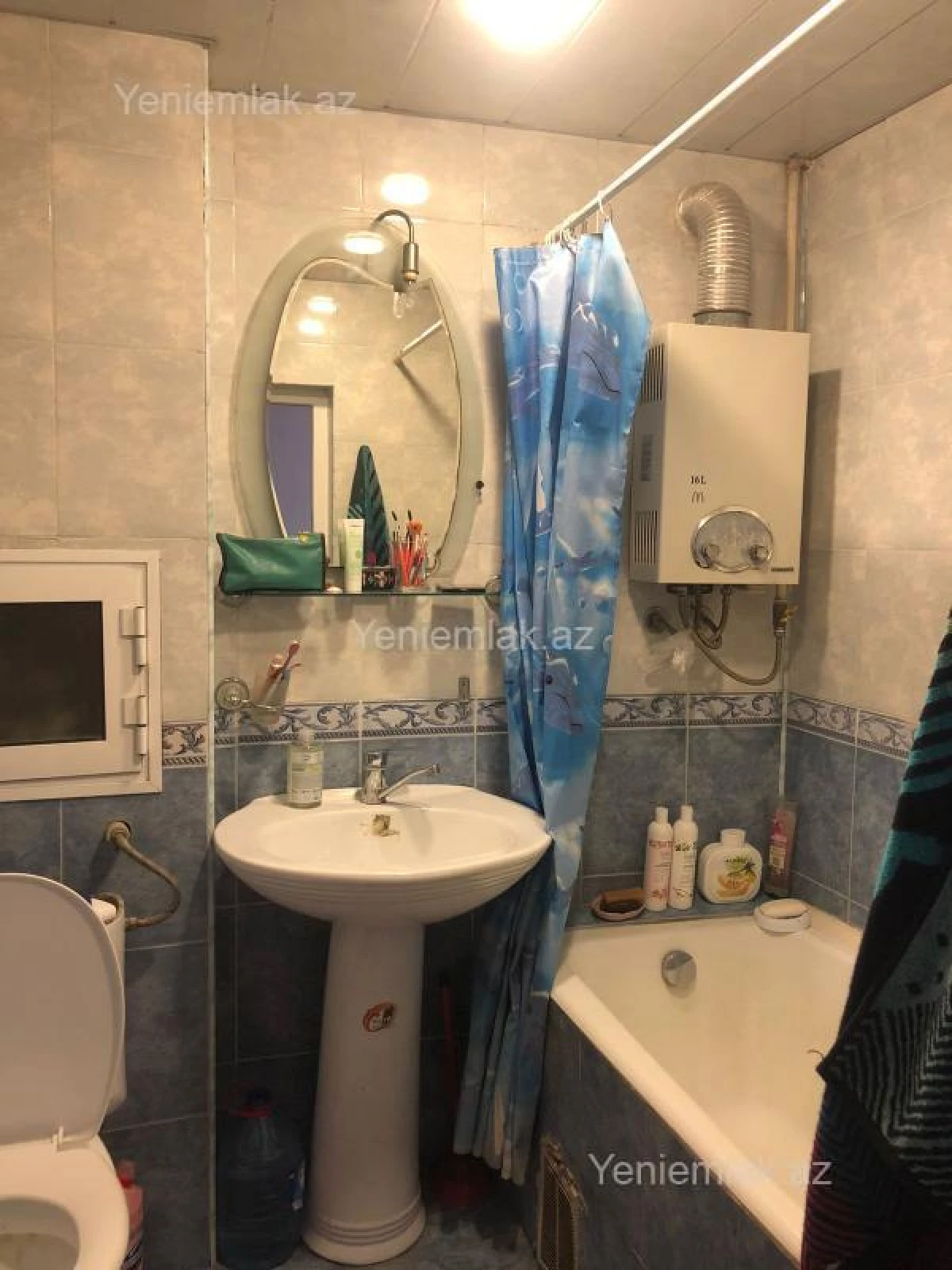 Satılır 1 otaqlı köhnə tikili 35 m²