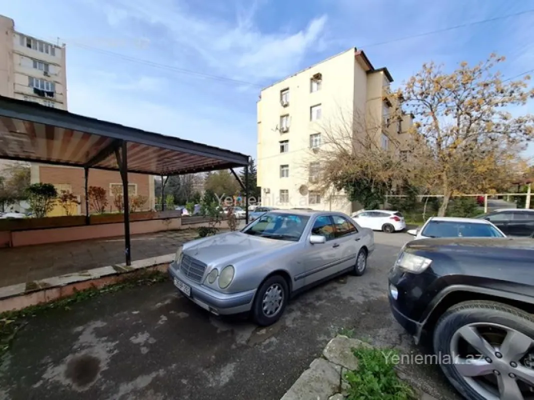 Satılır 1 otaqlı obyekt 24 m²