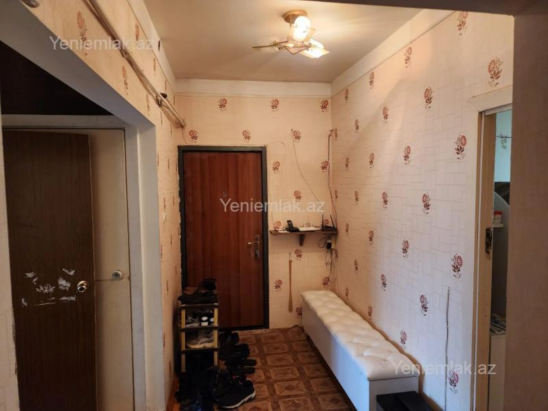 Satılır 3 otaqlı köhnə tikili 80 m²