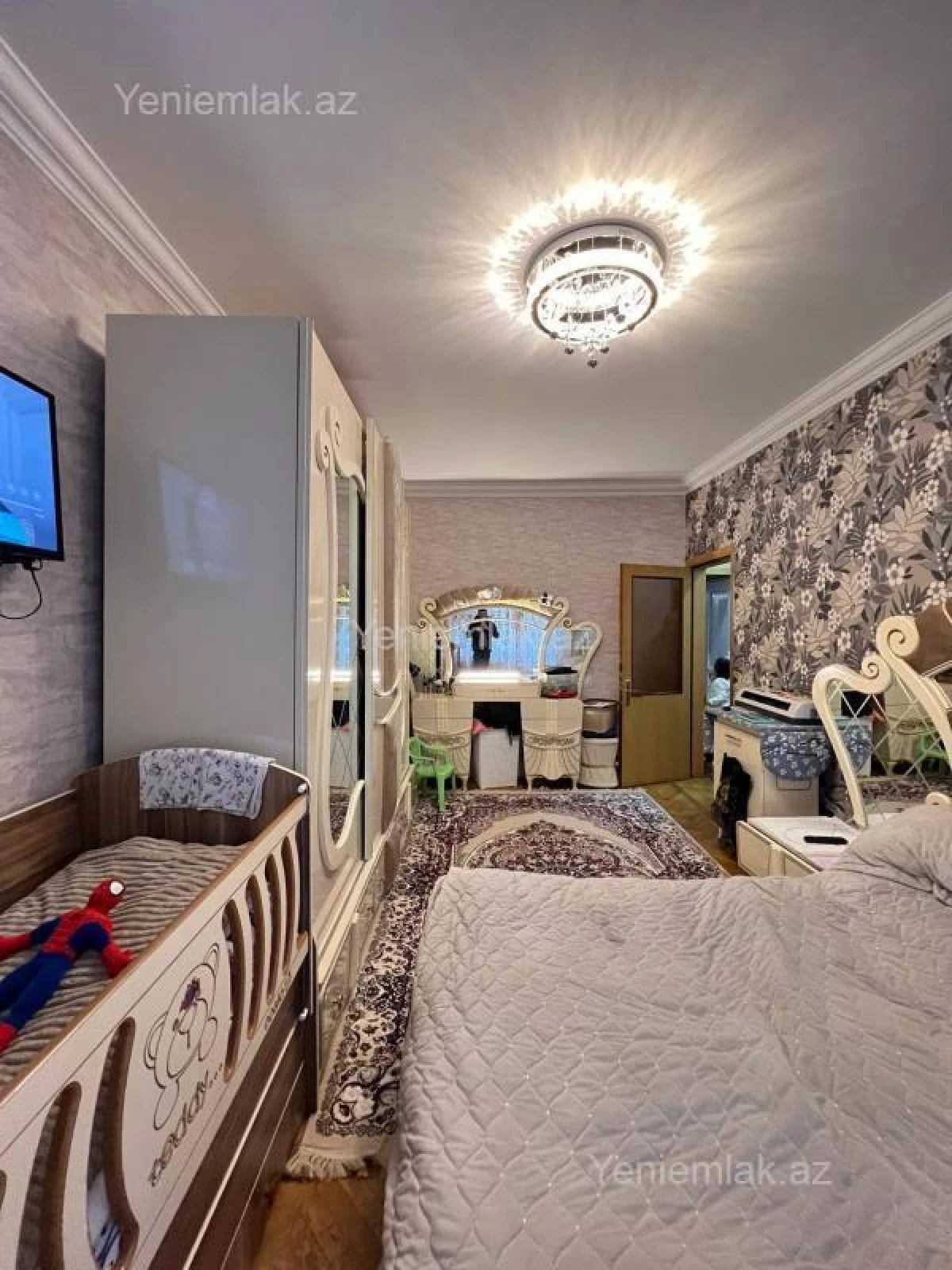 Satılır 3 otaqlı köhnə tikili 80 m²