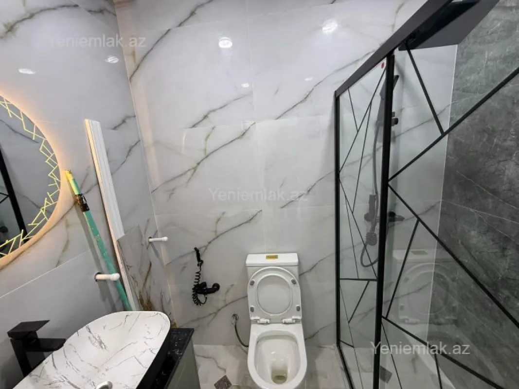 Satılır 2 otaqlı yeni tikili 45 m²