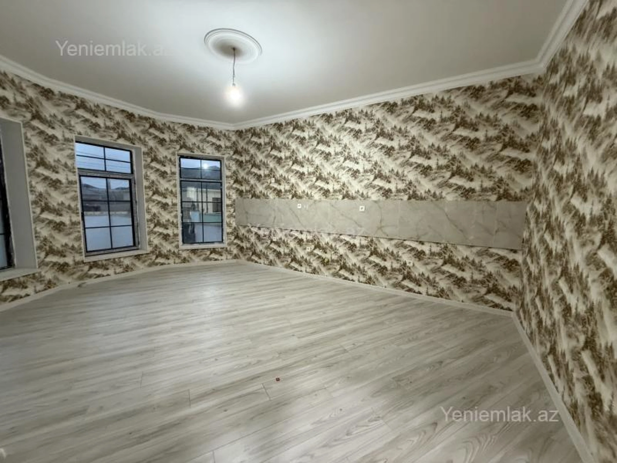 Satılır 5 otaqlı həyət evi 150 m²