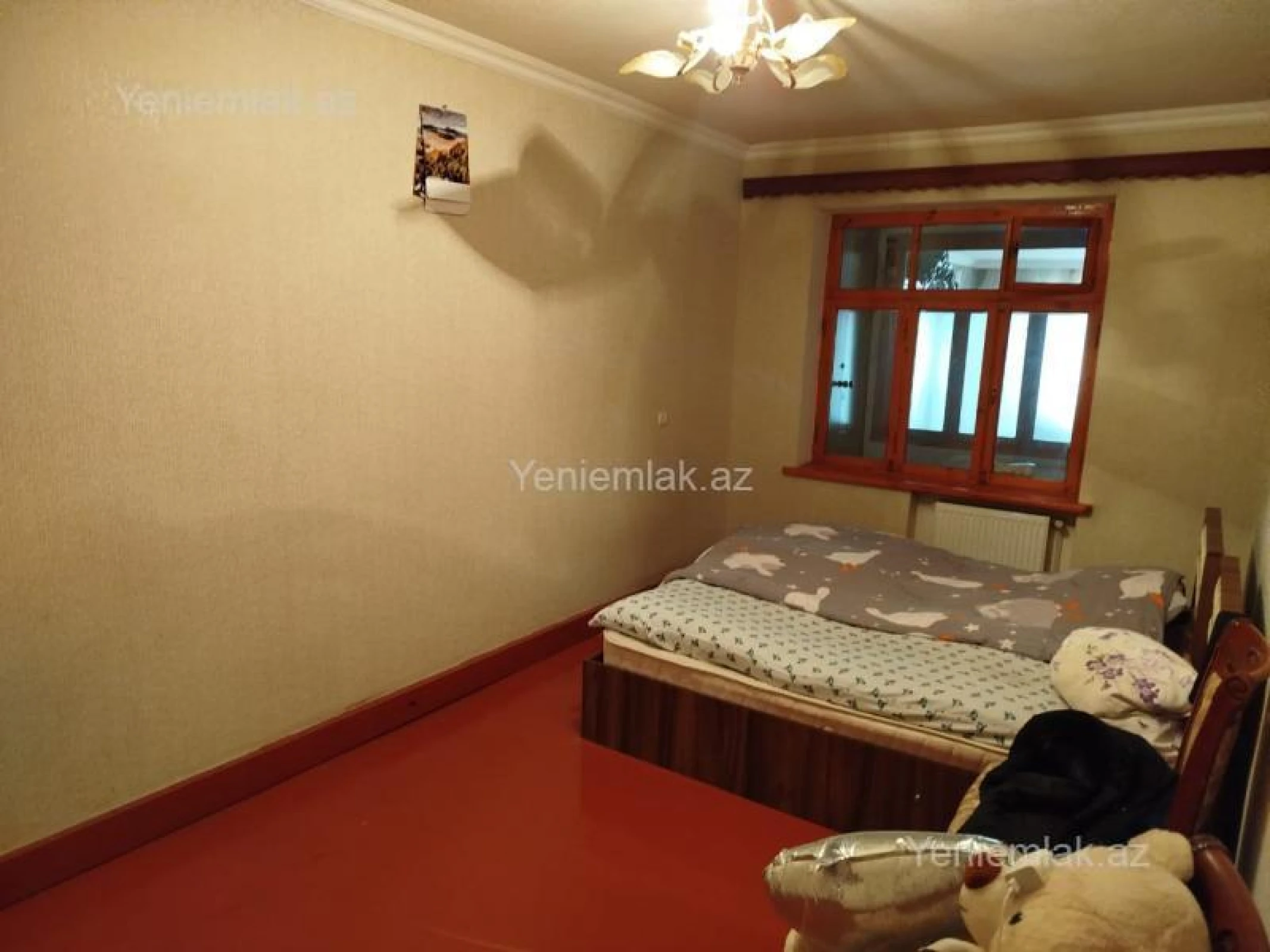 Satılır 4 otaqlı köhnə tikili 110 m²