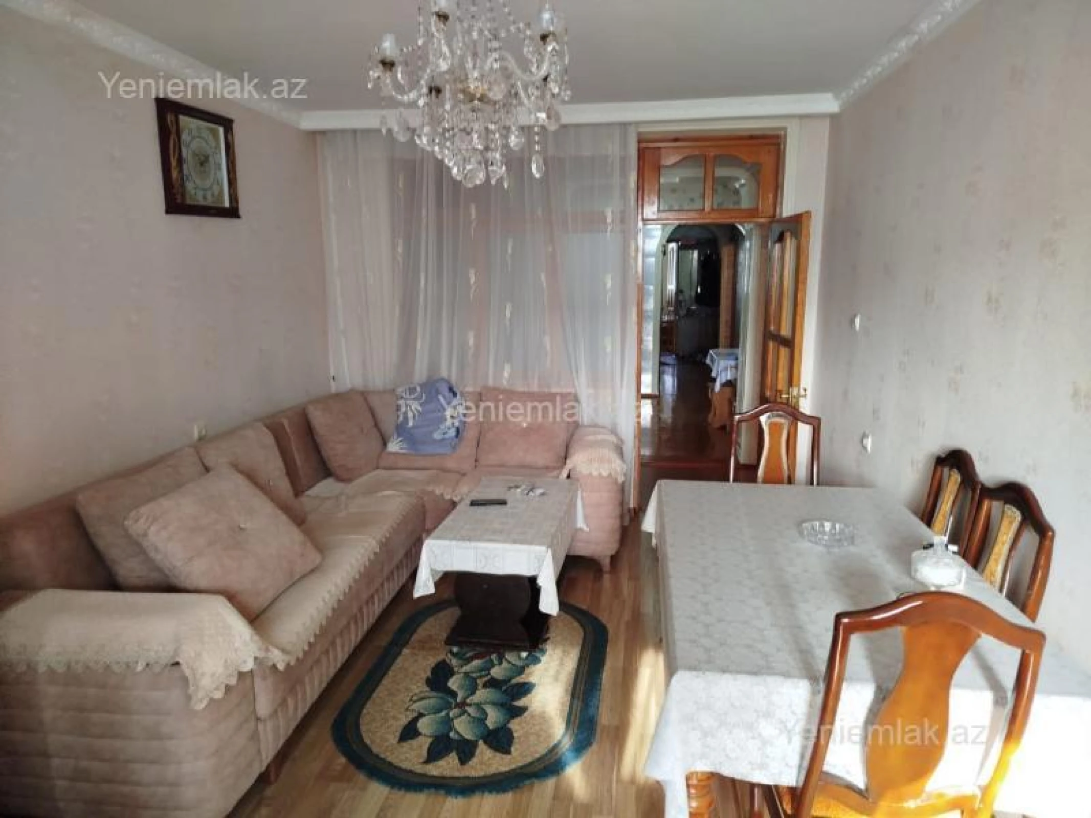 Satılır 4 otaqlı köhnə tikili 110 m²
