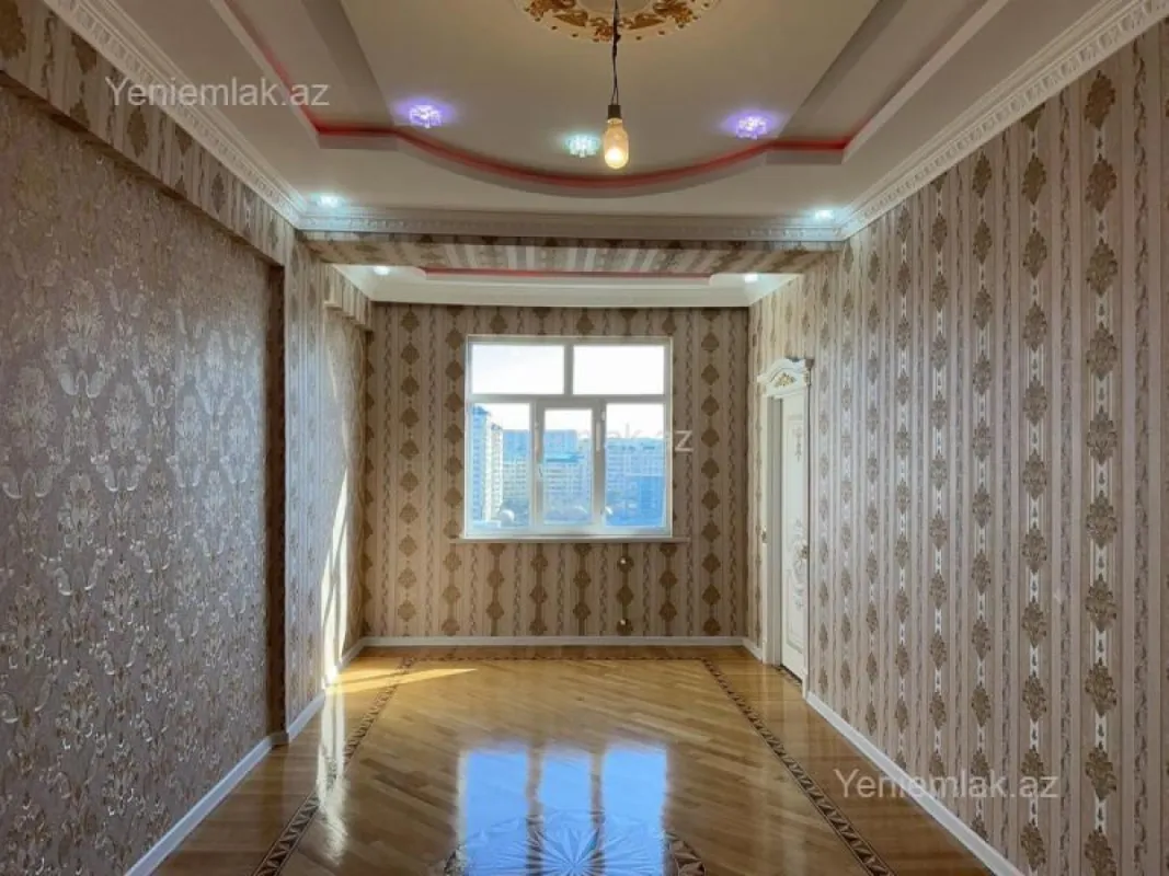 Satılır 3 otaqlı yeni tikili 92 m²
