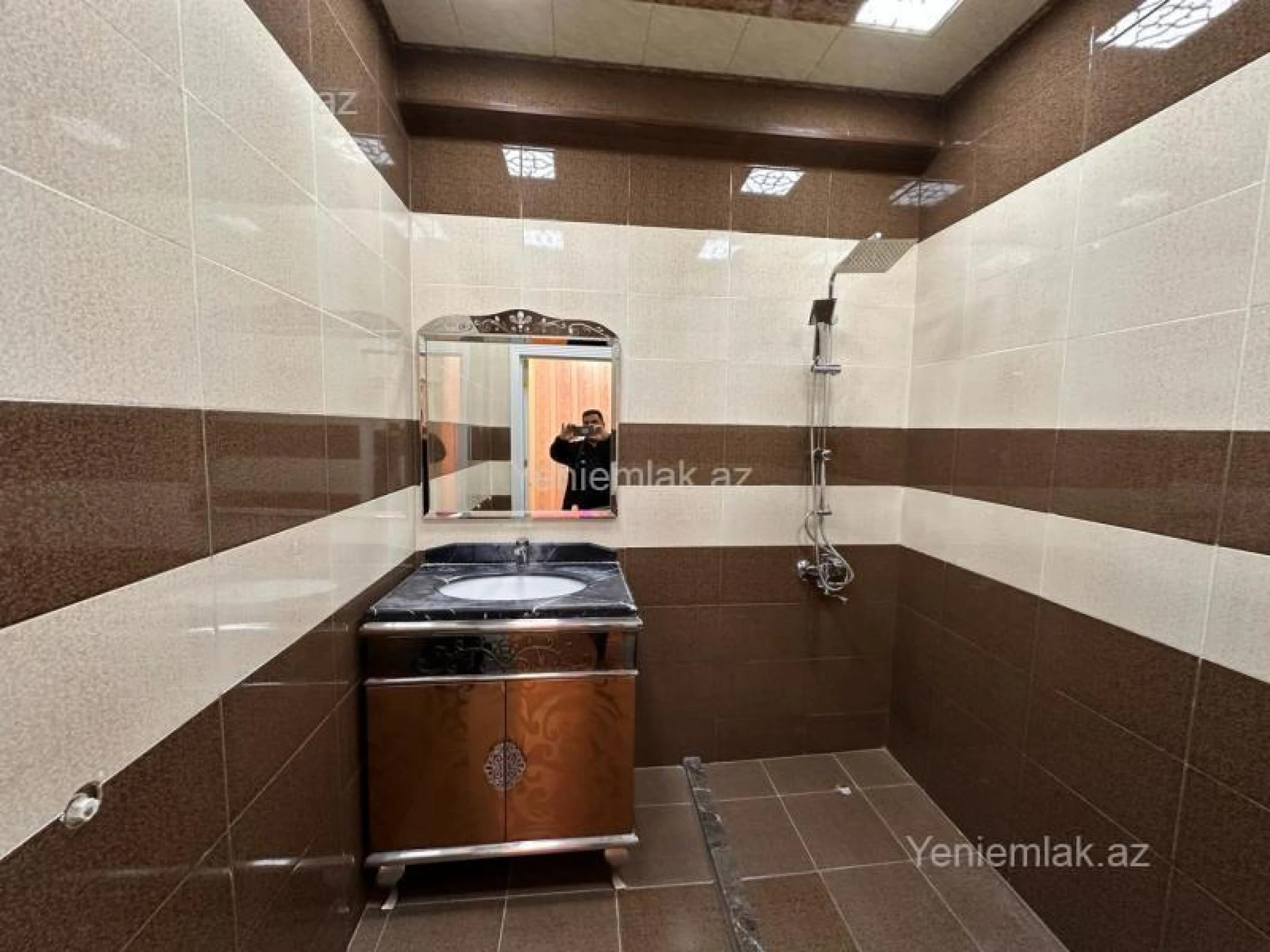 Satılır 3 otaqlı yeni tikili 92 m²