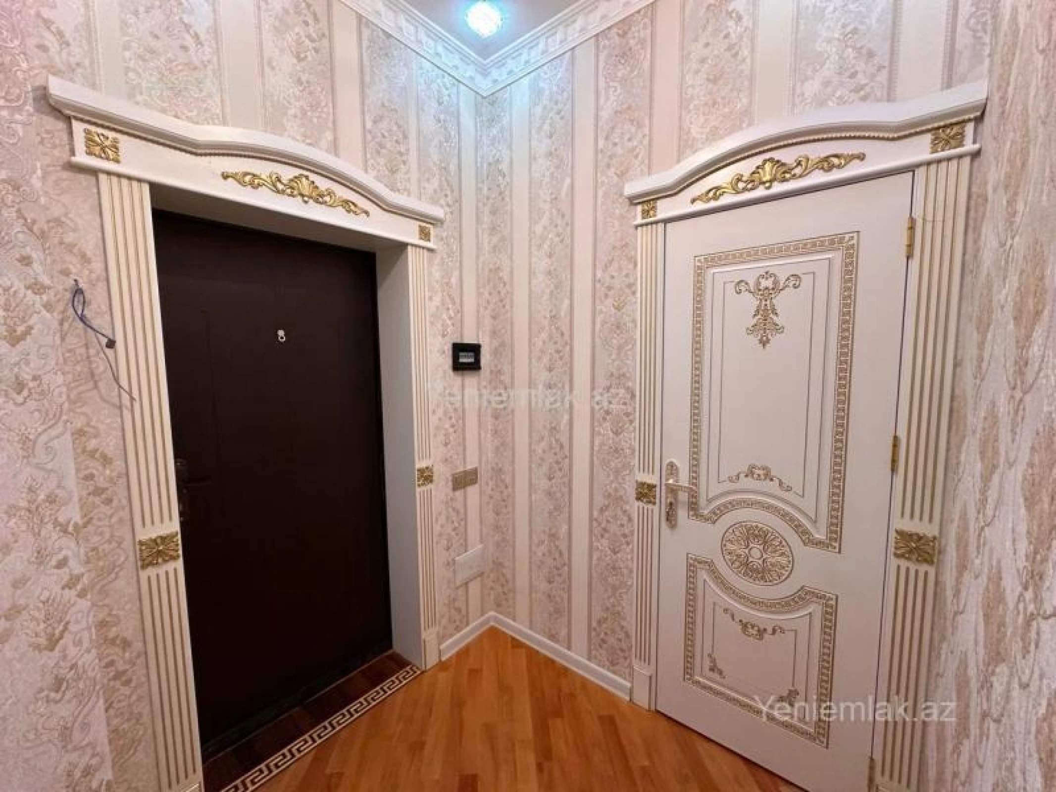 Satılır 3 otaqlı yeni tikili 92 m²
