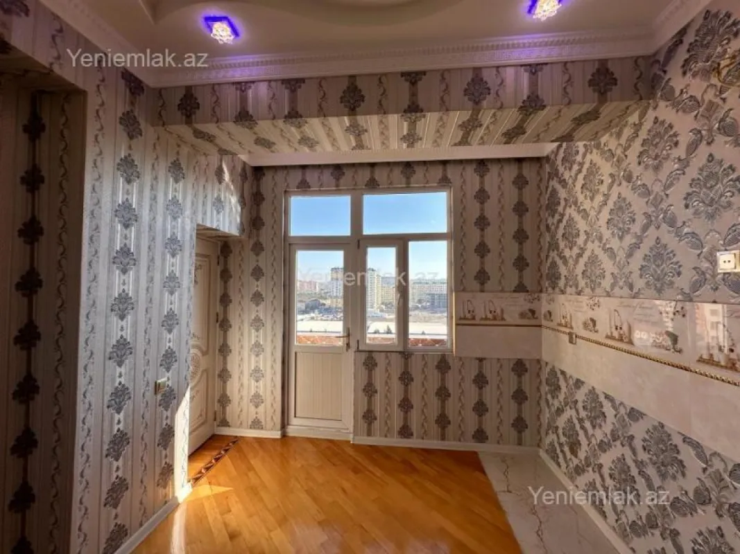 Satılır 3 otaqlı yeni tikili 92 m²