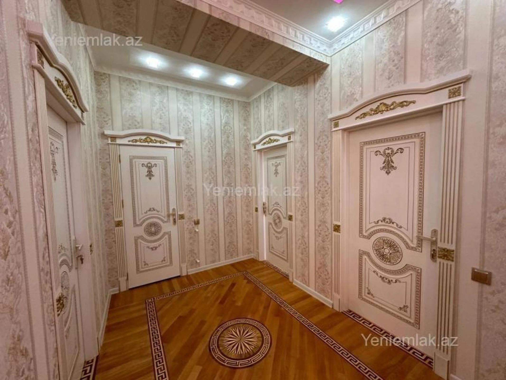 Satılır 3 otaqlı yeni tikili 92 m²