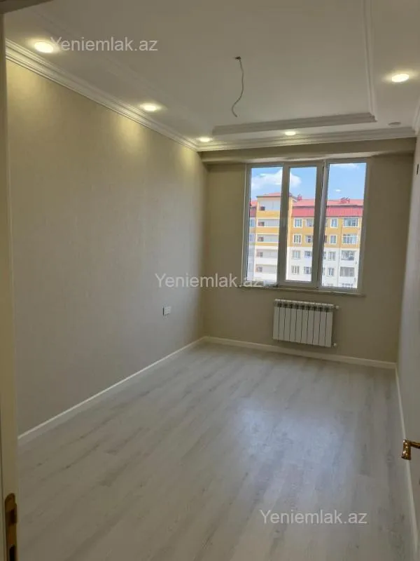 Satılır 3 otaqlı yeni tikili 86 m²