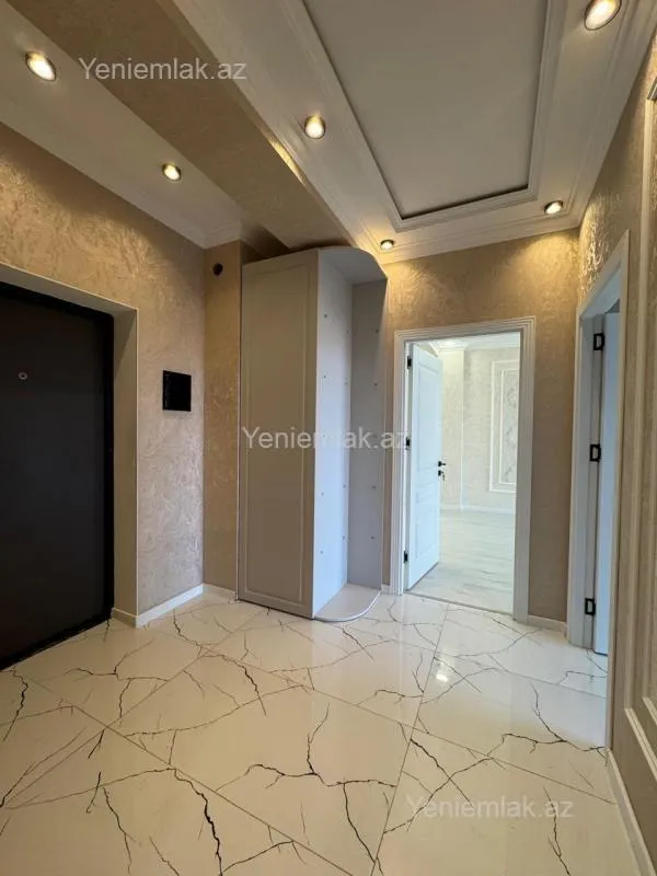 Satılır 2 otaqlı yeni tikili 75 m²