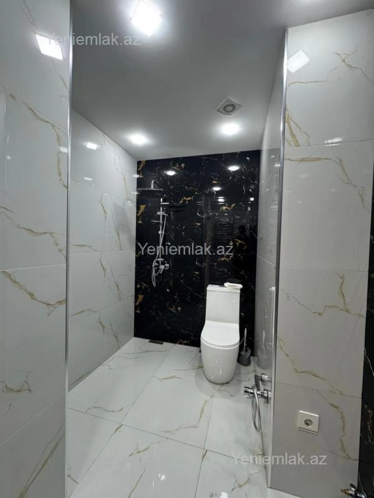 Satılır 2 otaqlı yeni tikili 75 m²