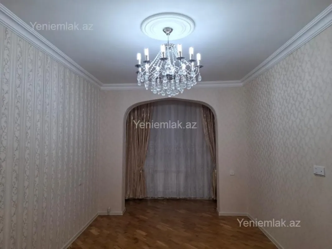 Satılır 3 otaqlı köhnə tikili 80 m²