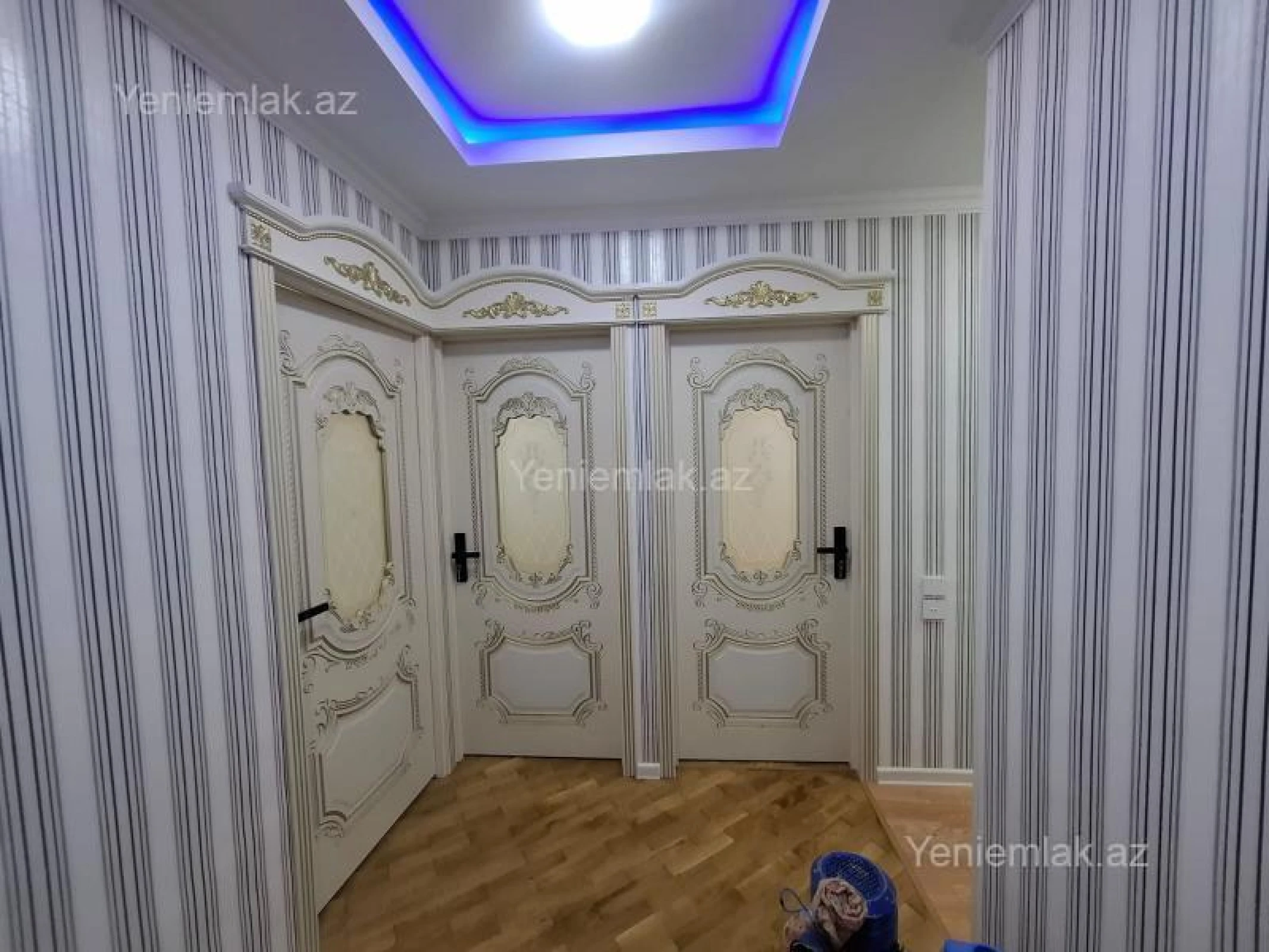 Satılır 3 otaqlı köhnə tikili 80 m²