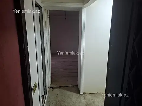 Satılır 5 otaqlı həyət evi 200 m²