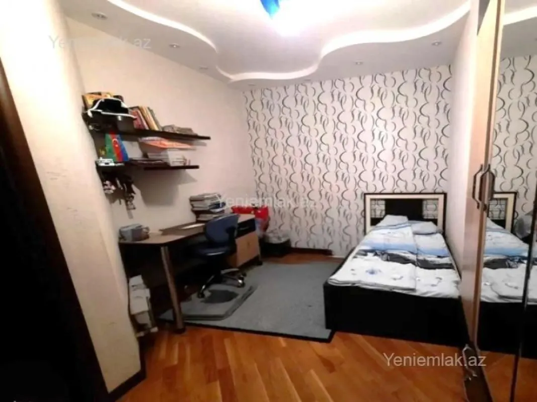 Satılır 3 otaqlı yeni tikili 90 m²