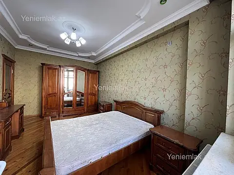Satılır 3 otaqlı yeni tikili 122 m²
