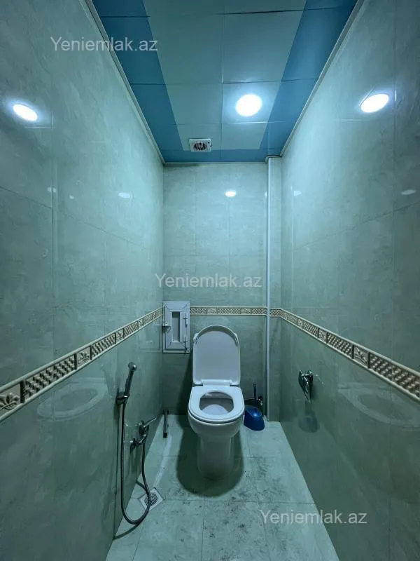 Satılır 3 otaqlı yeni tikili 122 m²