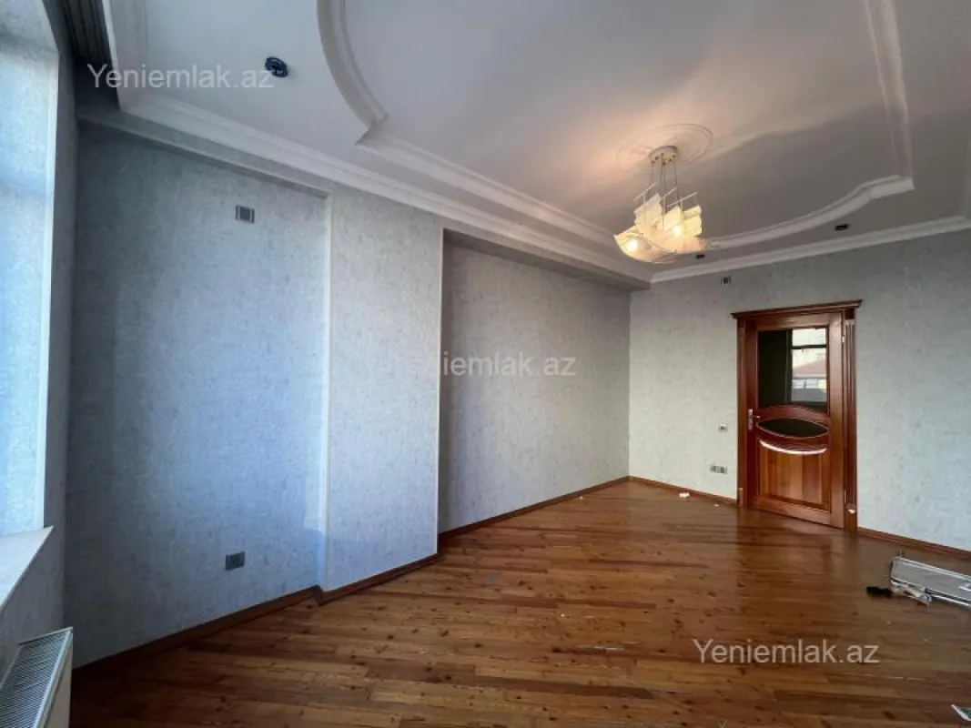 Satılır 3 otaqlı yeni tikili 122 m²