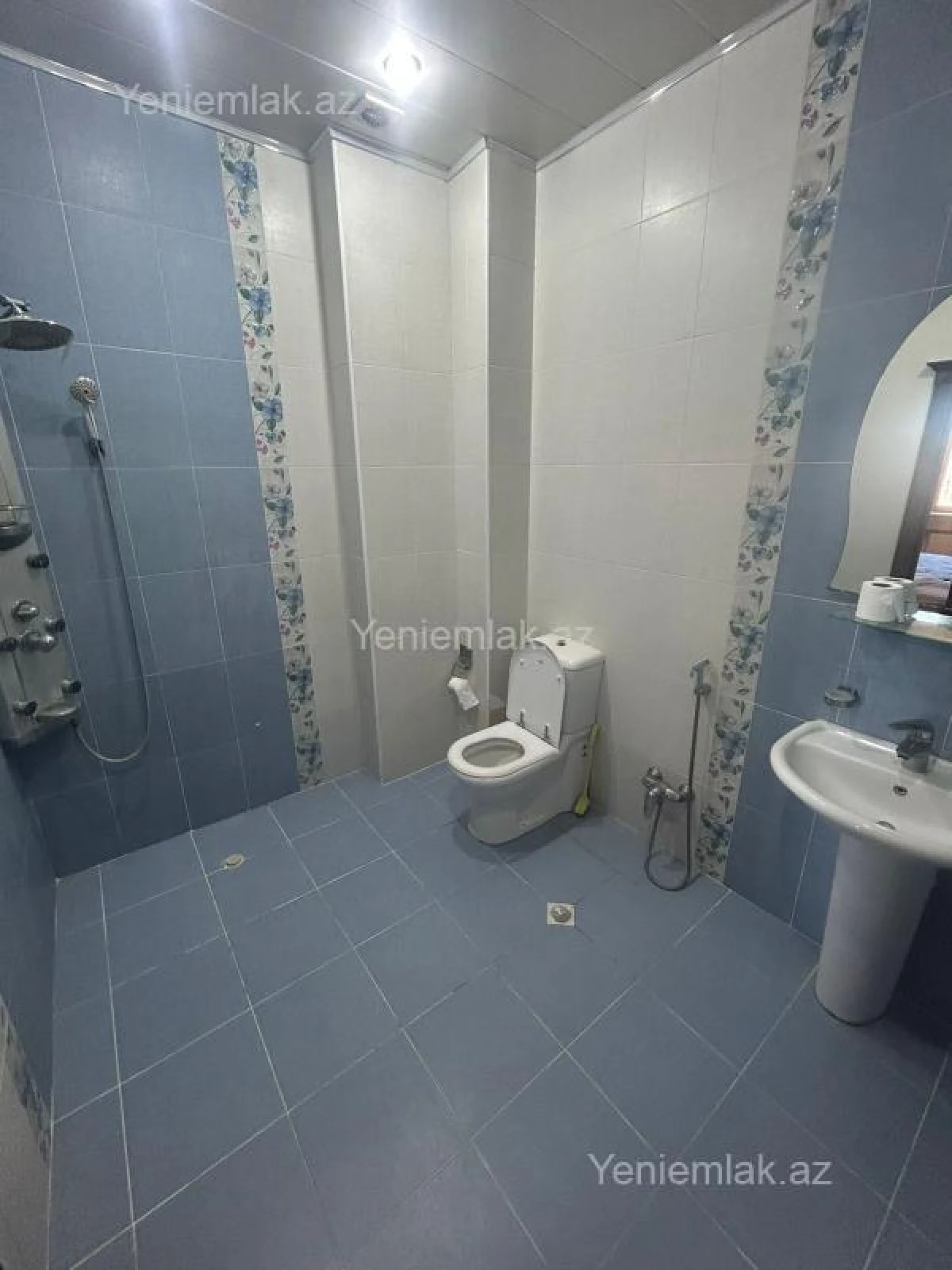 Satılır 3 otaqlı yeni tikili 156 m²