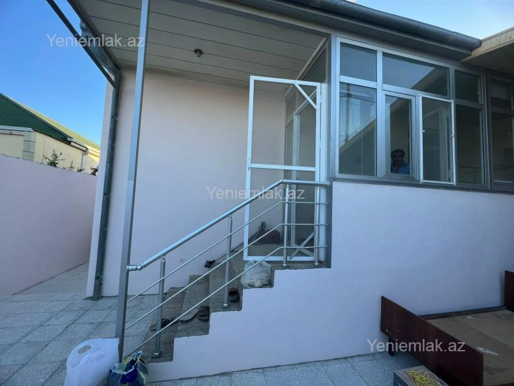 Satılır 4 otaqlı həyət evi 100 m²
