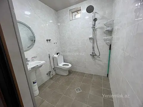 Satılır 4 otaqlı həyət evi 100 m²
