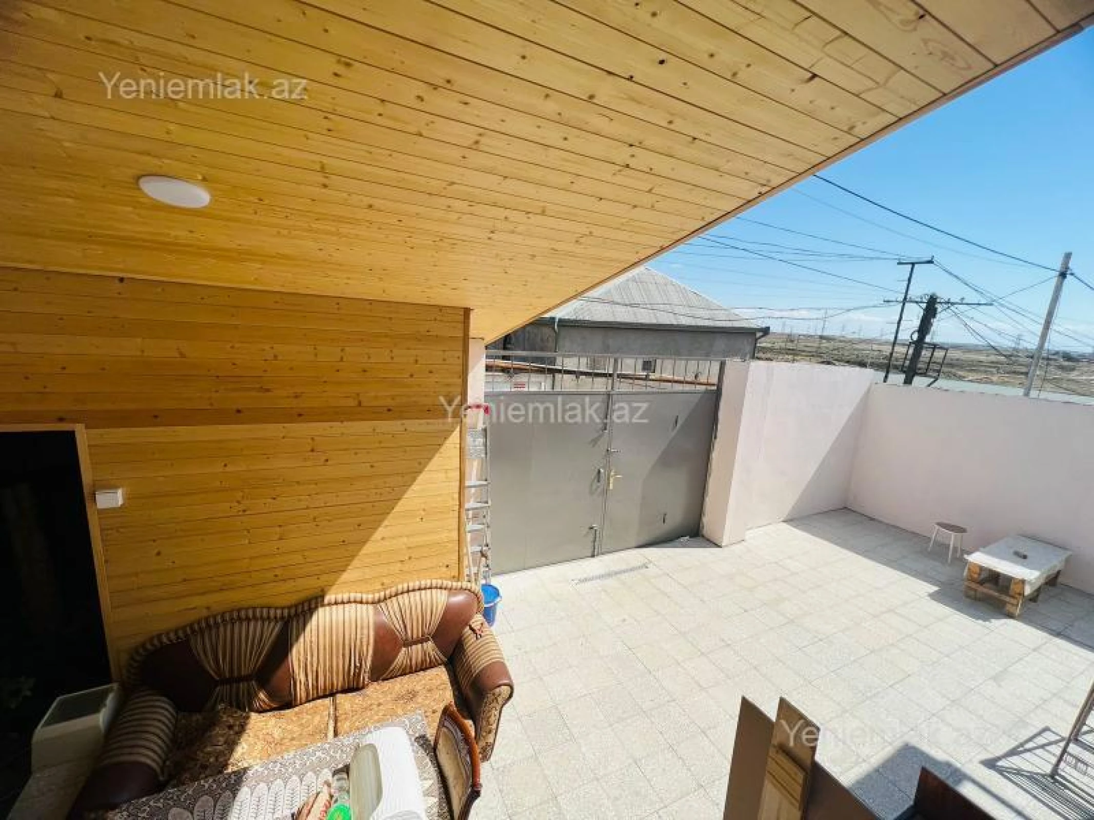 Satılır 4 otaqlı həyət evi 100 m²