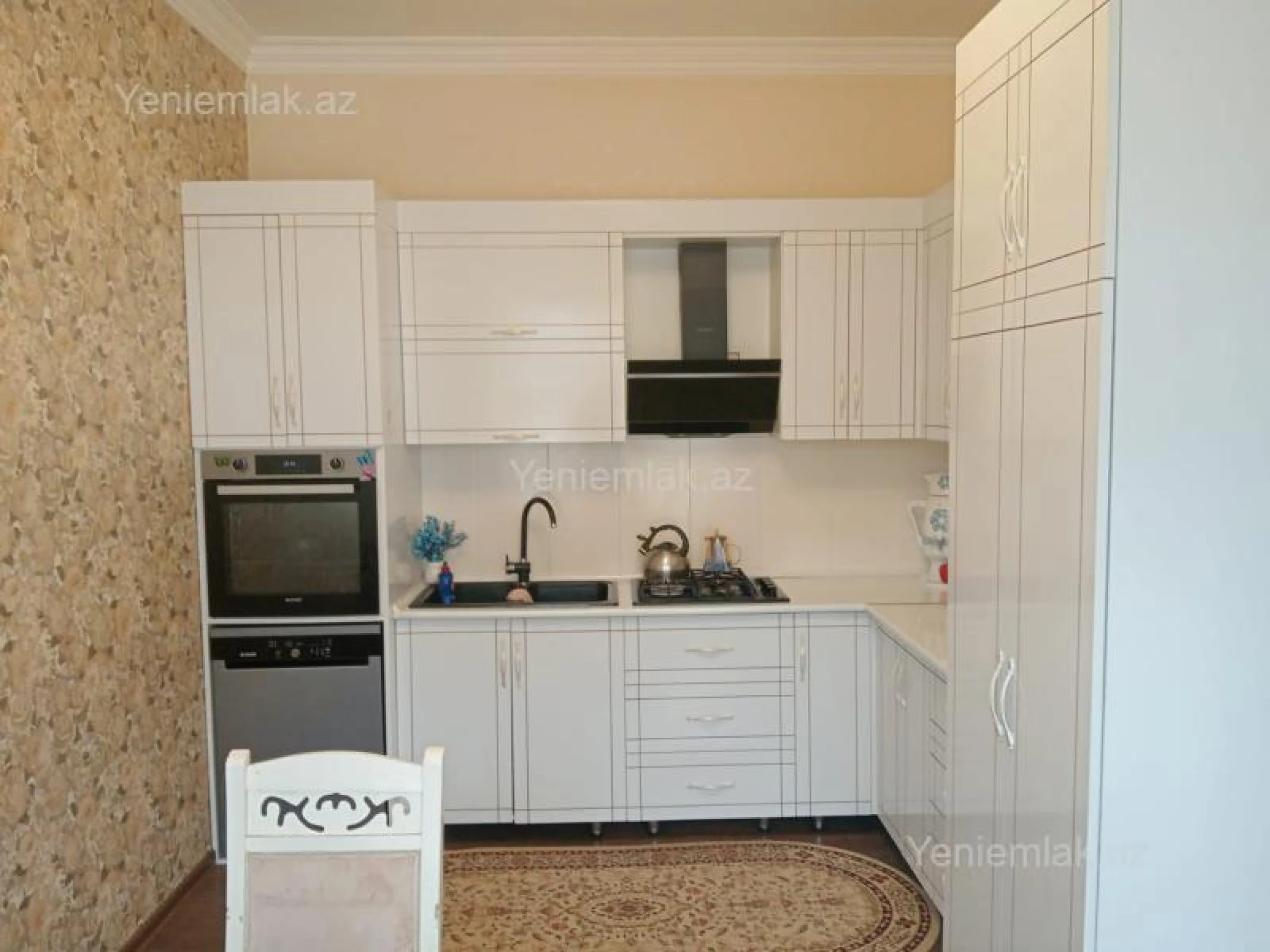 Satılır 4 otaqlı həyət evi 156 m²