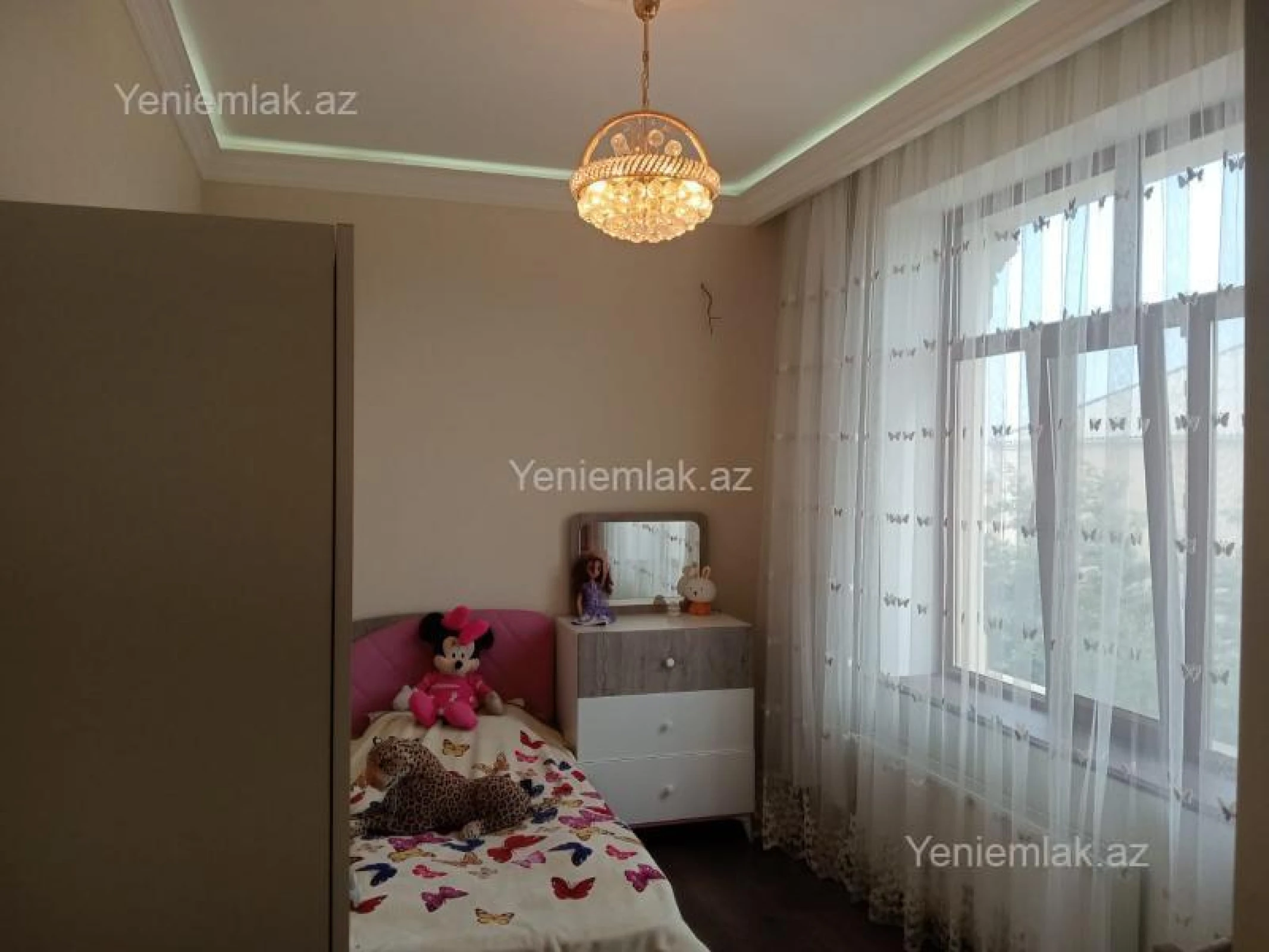 Satılır 4 otaqlı həyət evi 156 m²