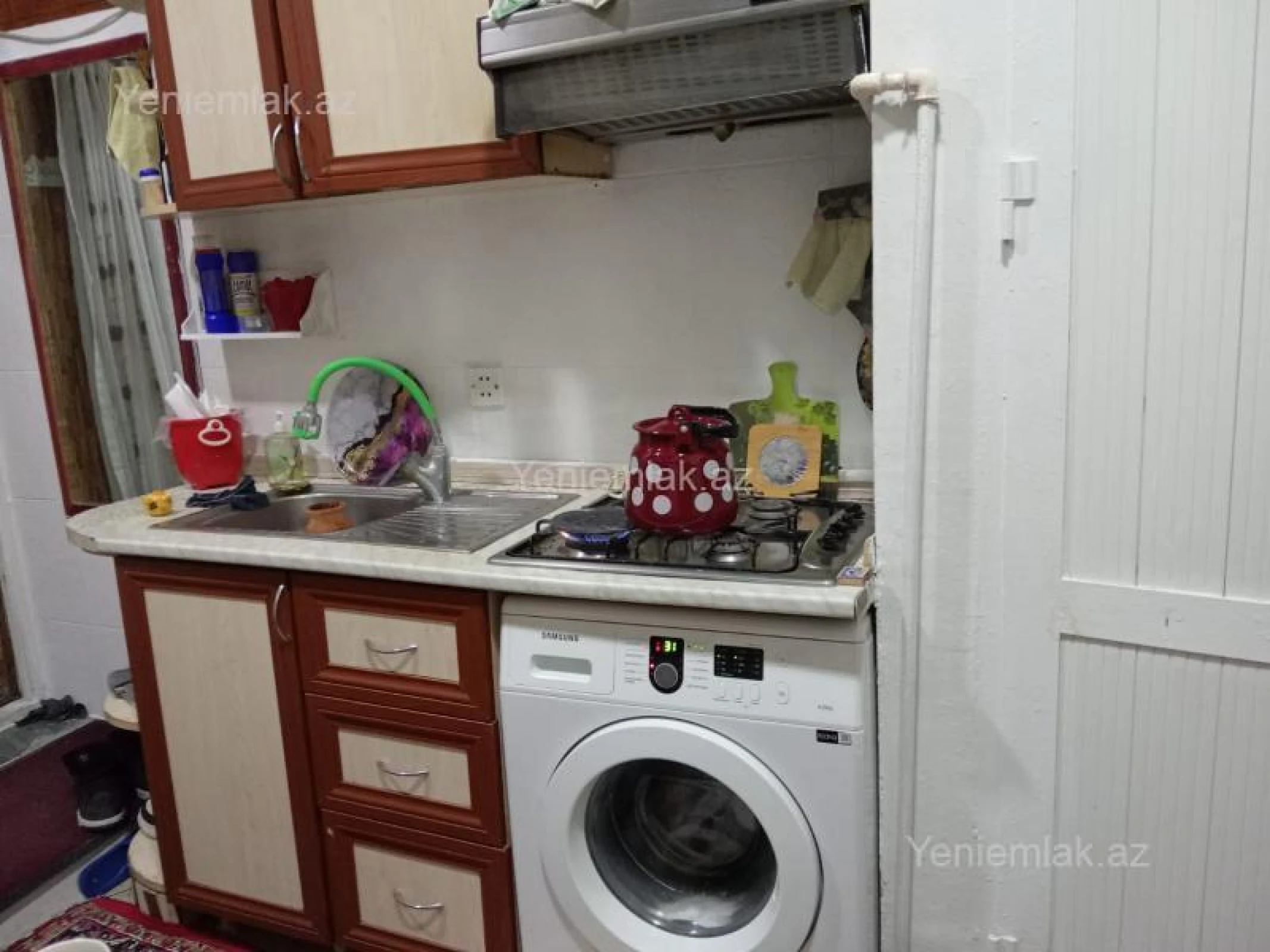 Satılır 2 otaqlı köhnə tikili 32.9 m²