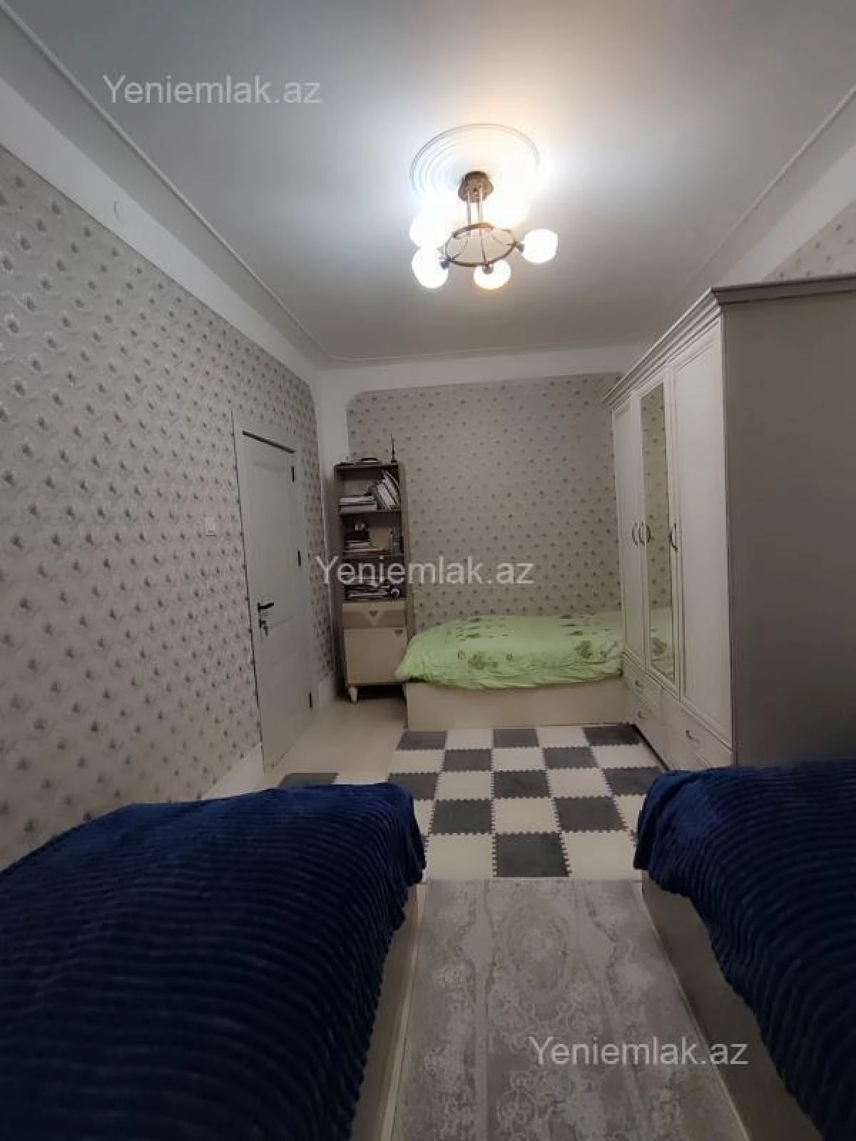 Satılır 4 otaqlı köhnə tikili 85 m²