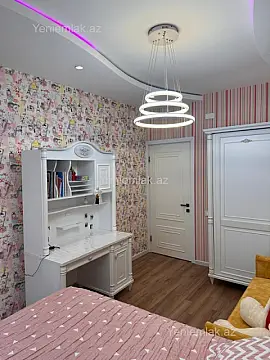 Satılır 3 otaqlı köhnə tikili 90 m²