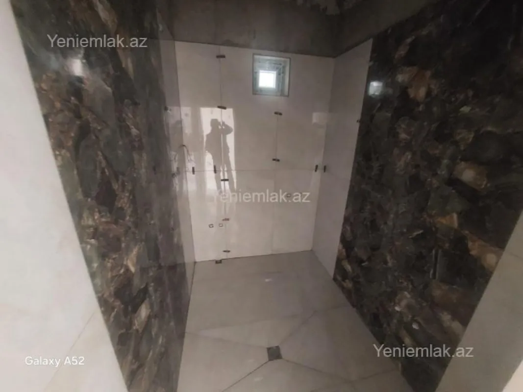 Satılır 4 otaqlı həyət evi 120 m²