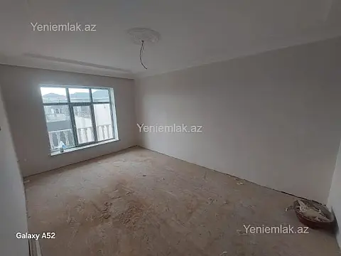 Satılır 4 otaqlı həyət evi 120 m²