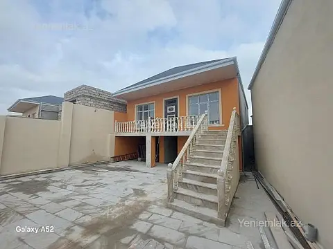 Satılır 4 otaqlı həyət evi 120 m²
