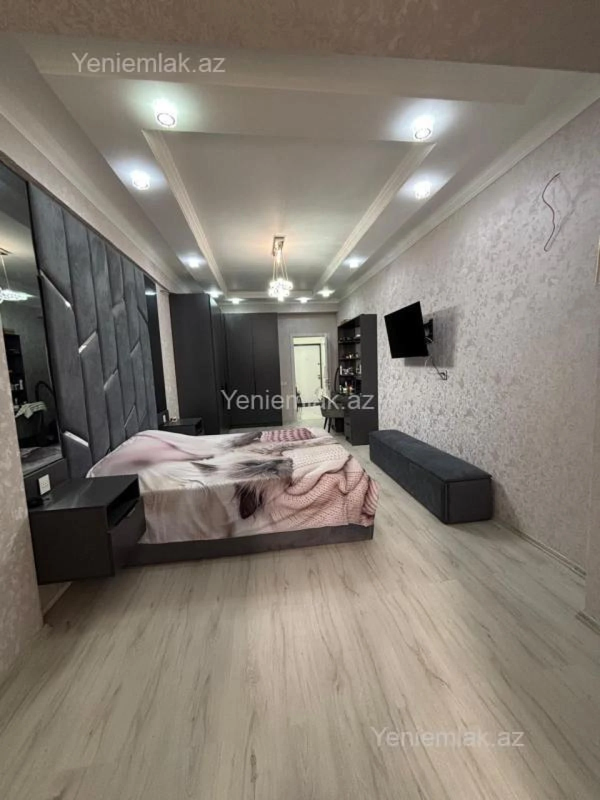 Satılır 2 otaqlı yeni tikili 77 m²
